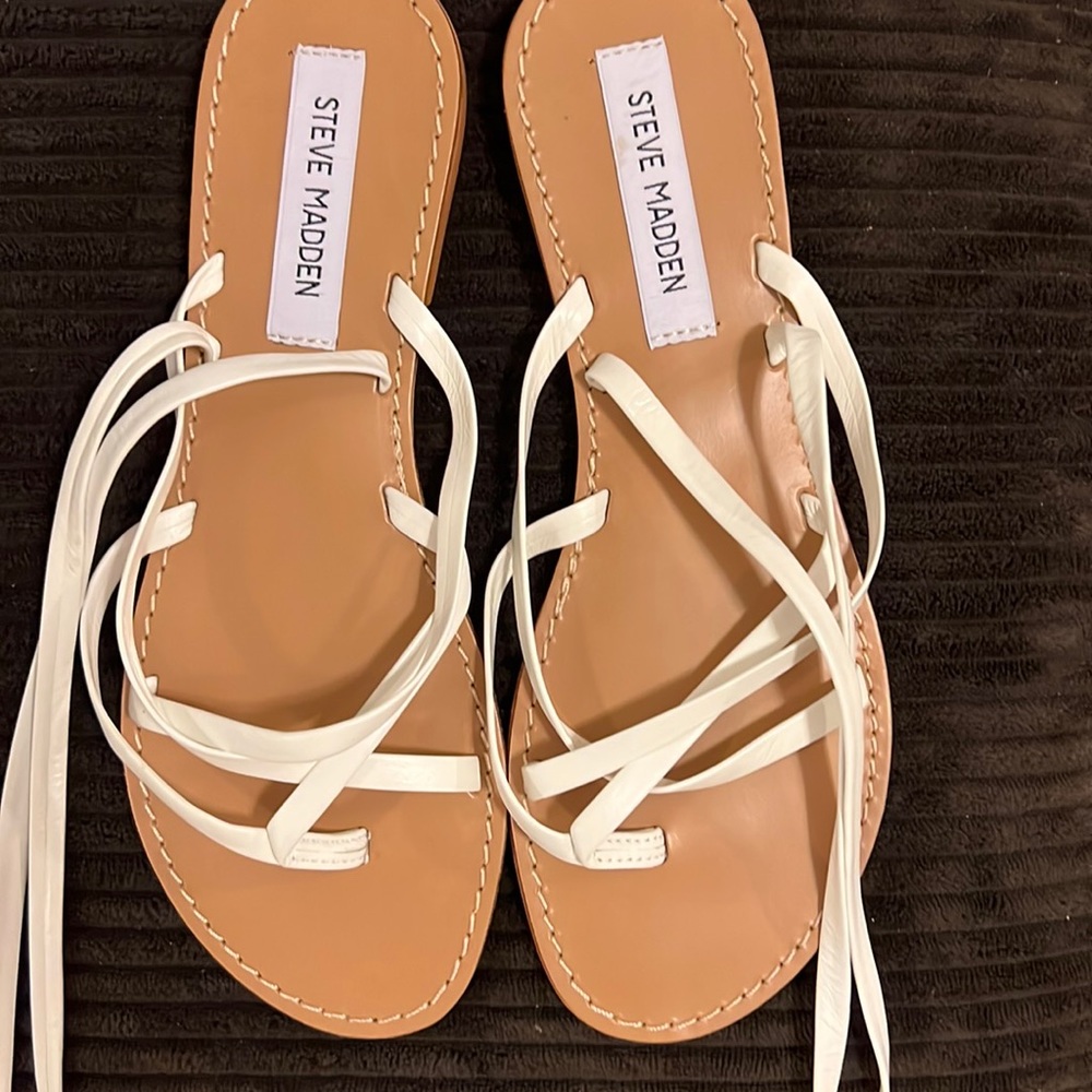 White lace up sandals